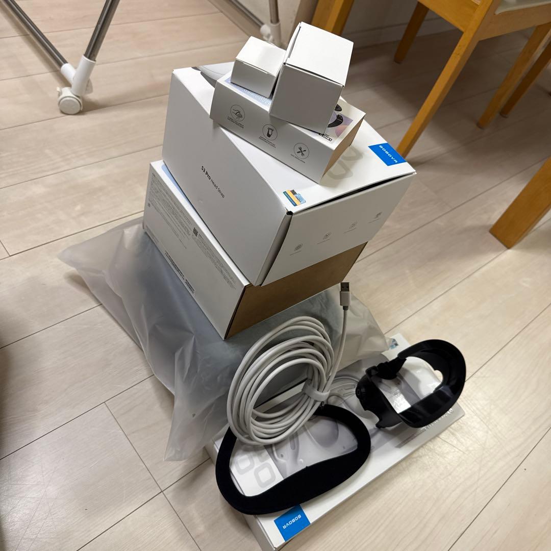 【超豪華11万円弱セット！美品】 Quest 3 512GB 使用1ヶ月