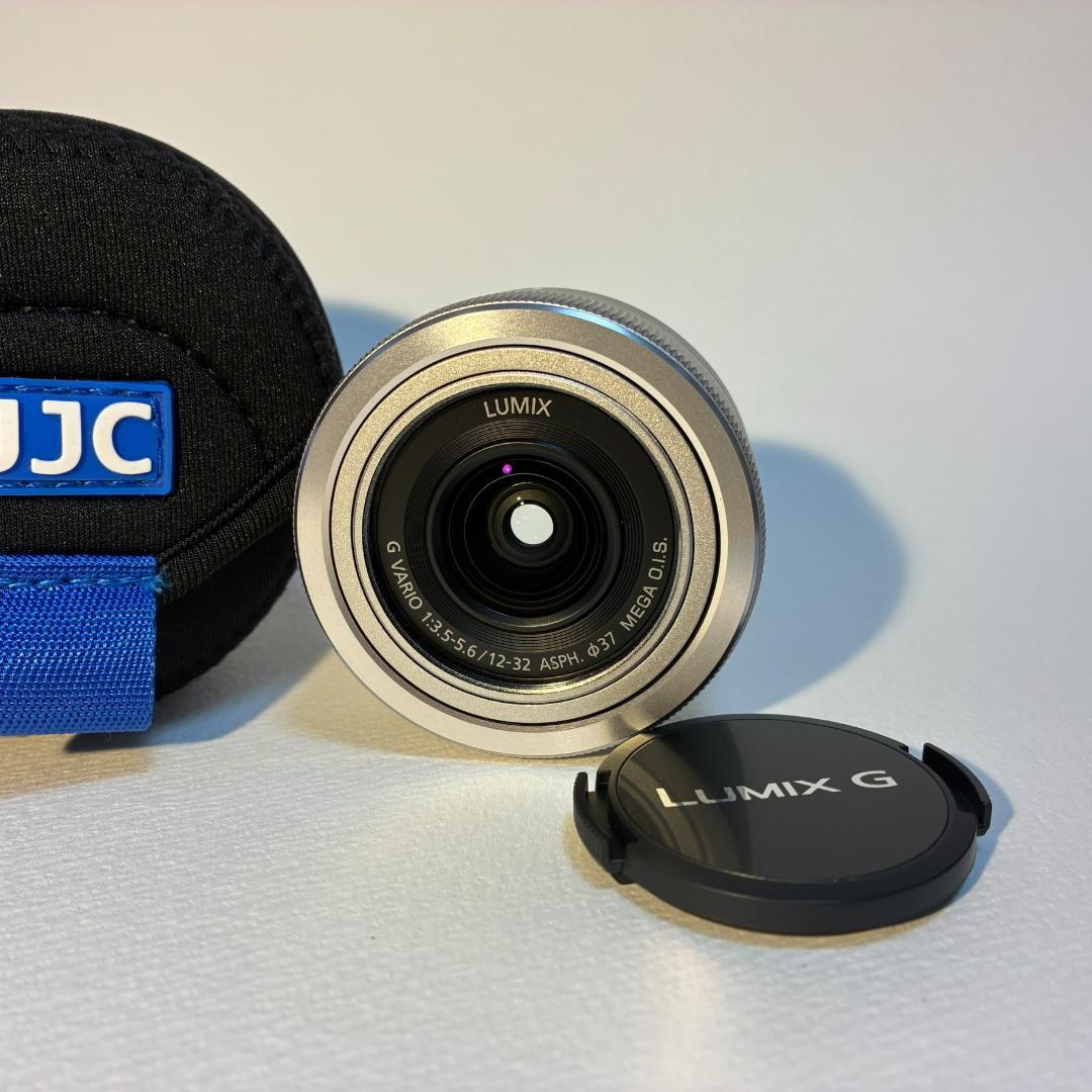 LUMIX G VARIO 12-32mm f/3.5-5.6 シルバー