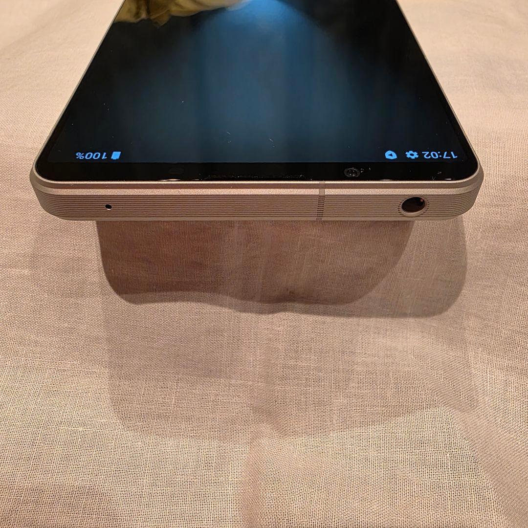 Xperia 1 VI 本体のみ　プラチナシルバー