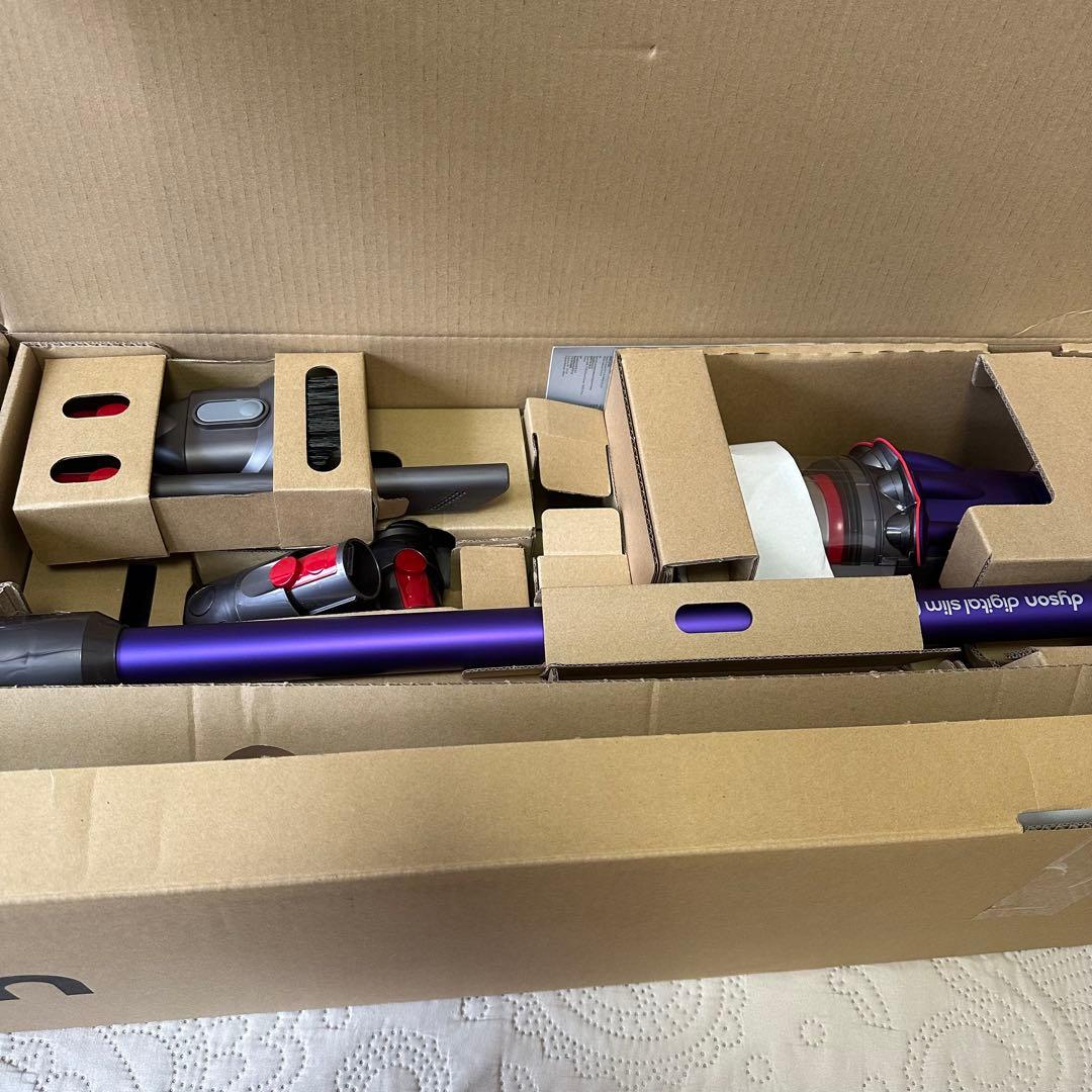 Dyson ダイソンSV18 FF H コードレスクリーナー ㊶