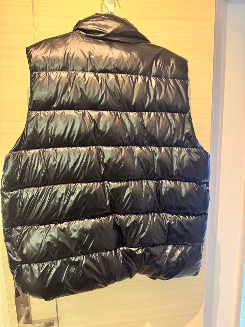 （ジャンク）Moncler ブラック ベスト XXL