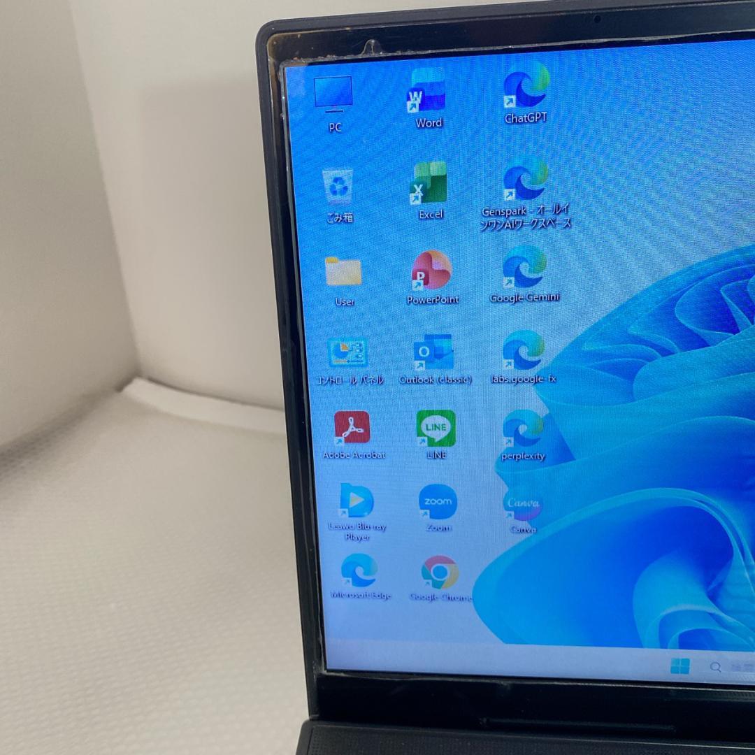 美品 ノートPC 富士通 Windows11 M.2SSD256GB メモリ8G