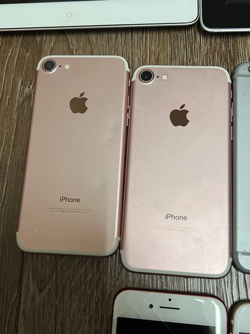 スマホ　iPhone ipad まとめ 18台　部品取り用 《ジャンク》