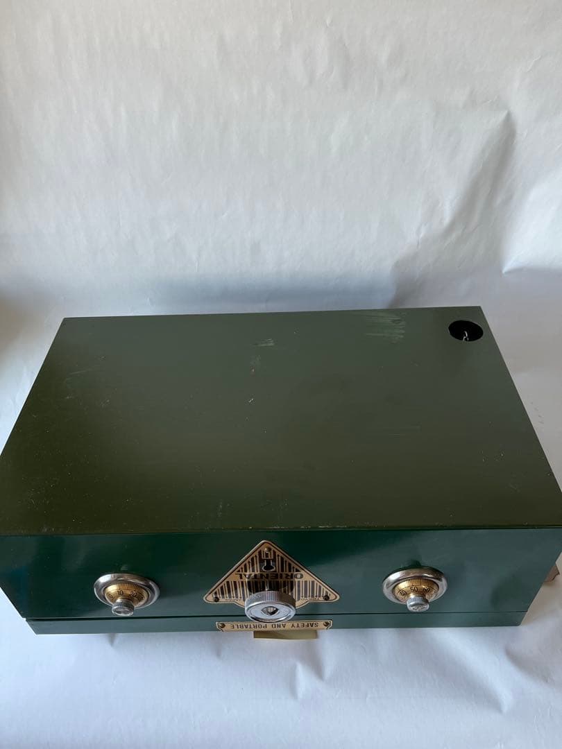 タイムセール‼️ 美品　大型　手持ち金庫【未使用品】ベル音機能あり