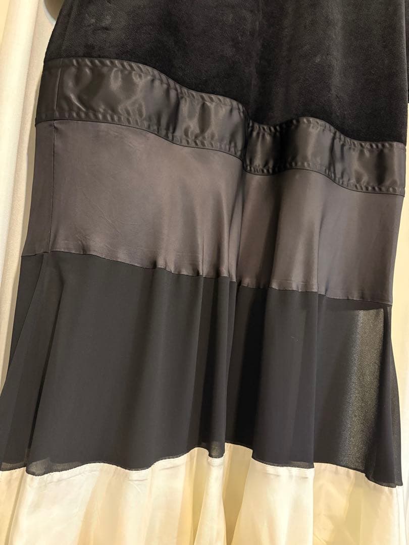 ＜TOGA PULLA＞ベロアワンピース　レイヤードデザイン ワンピース