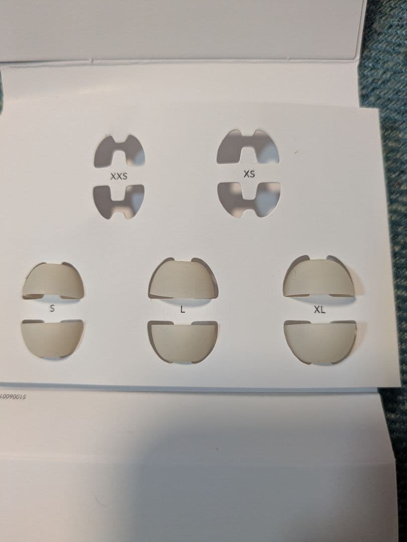 美品　Anker Soundcore Liberty 5 シャンパンゴールド