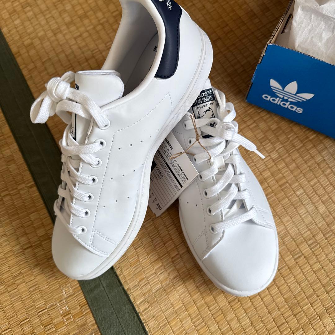 adidas Stan Smith ホワイト/ネイビー