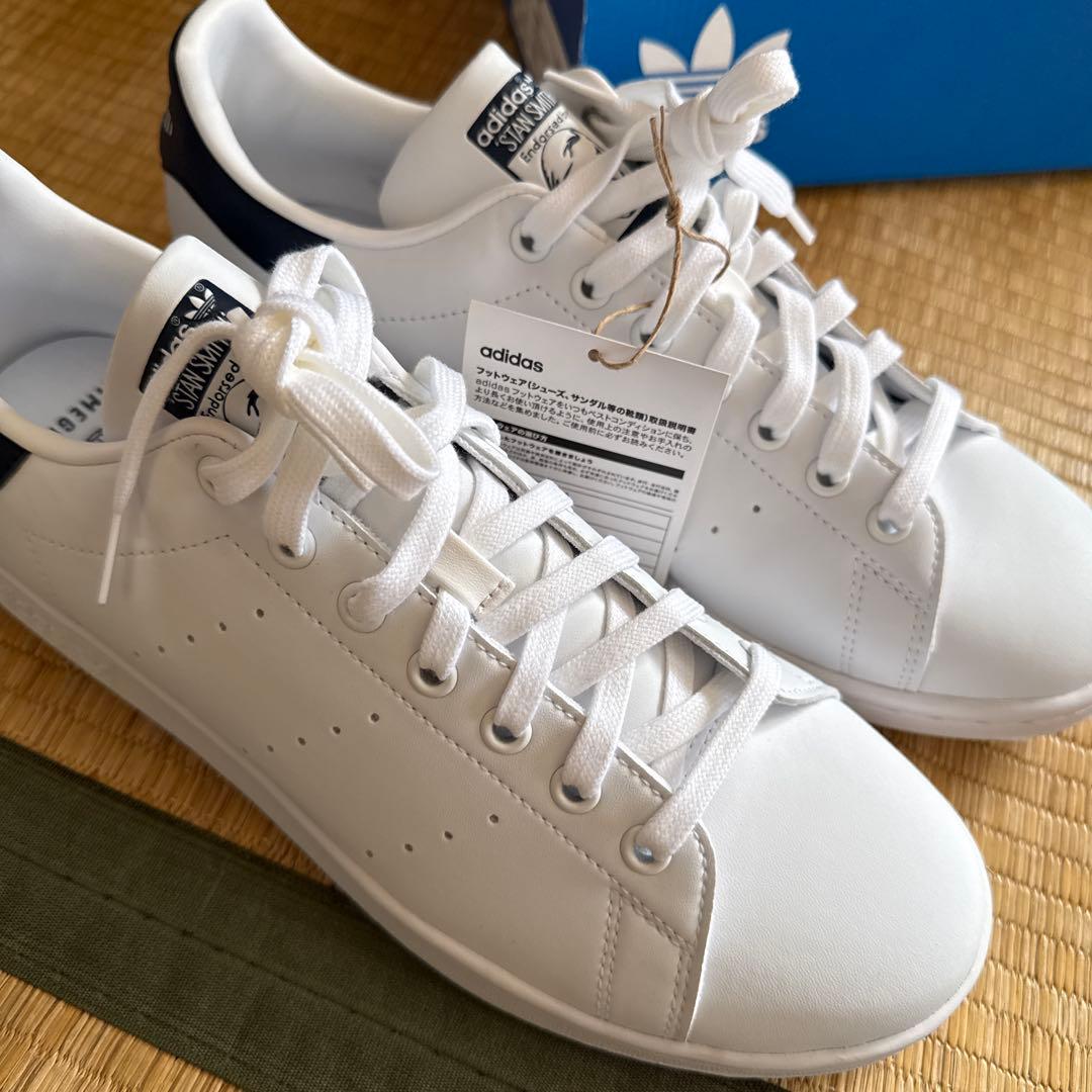 adidas Stan Smith ホワイト/ネイビー