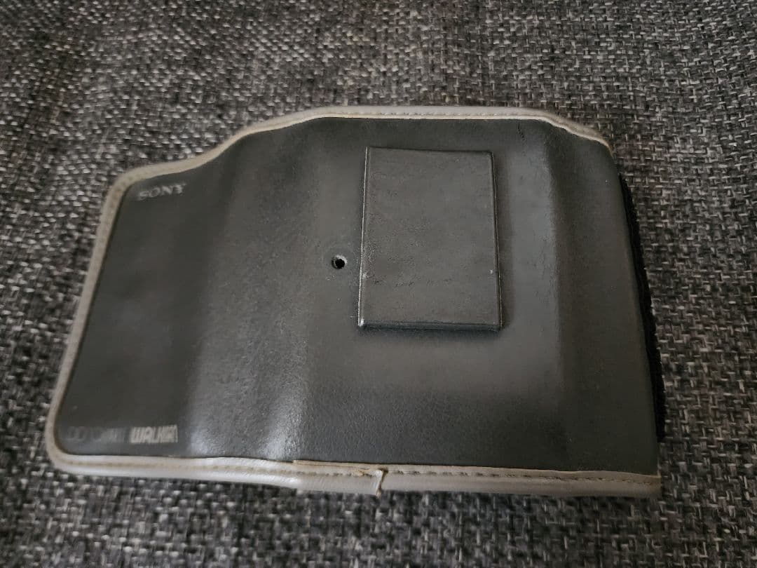 SONY カセットプレーヤー 　WALKMAN WM-DD9 ジャンク品