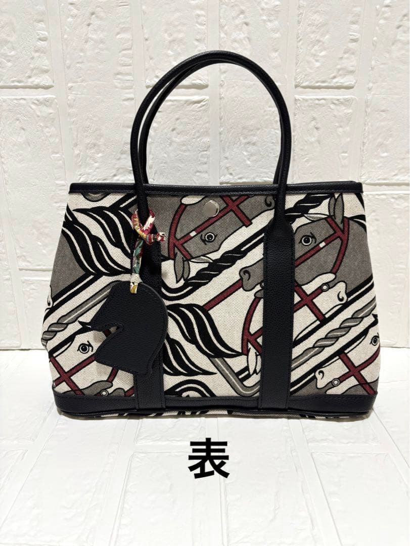 【新品】ブラック馬柄キャンバス生地2wayハンドショルダーバッグ中
