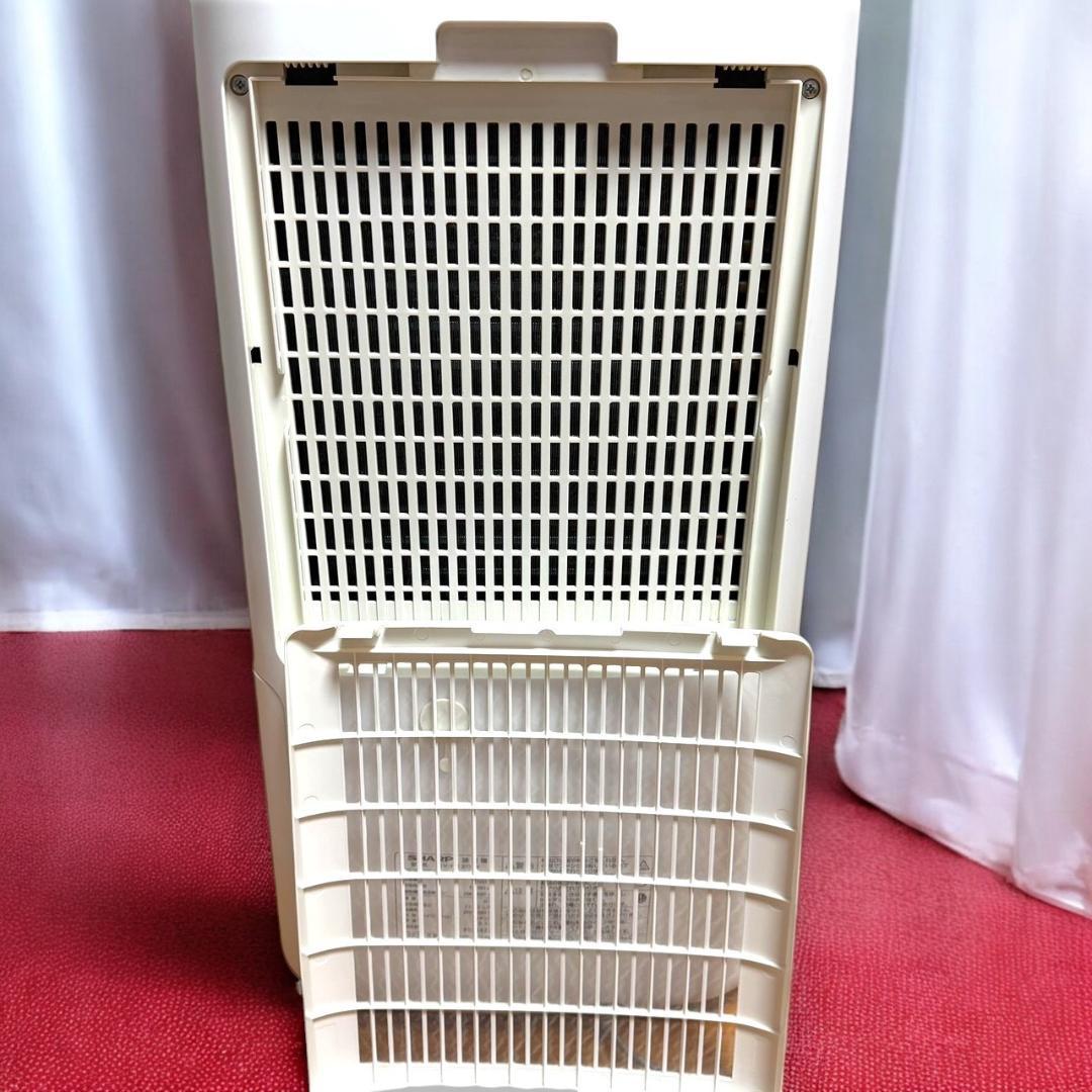 ☆美品 シャープ CV-H120 W 衣類乾燥除湿機 プラズマクラスター 12L