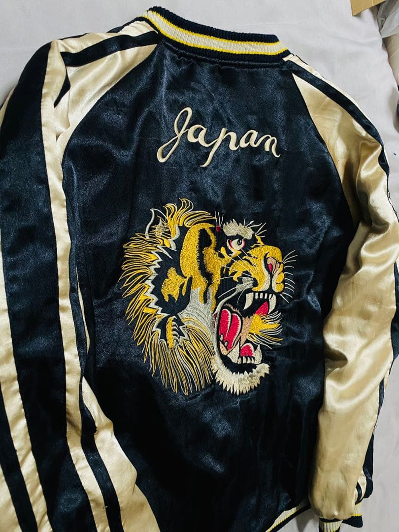 ２面用 別珍 虎龍 DRAGON 日本限定 スカジャン unisex サテン