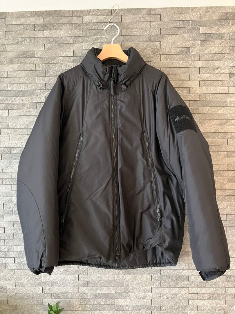 WILD THINGS ブラックダウンジャケット