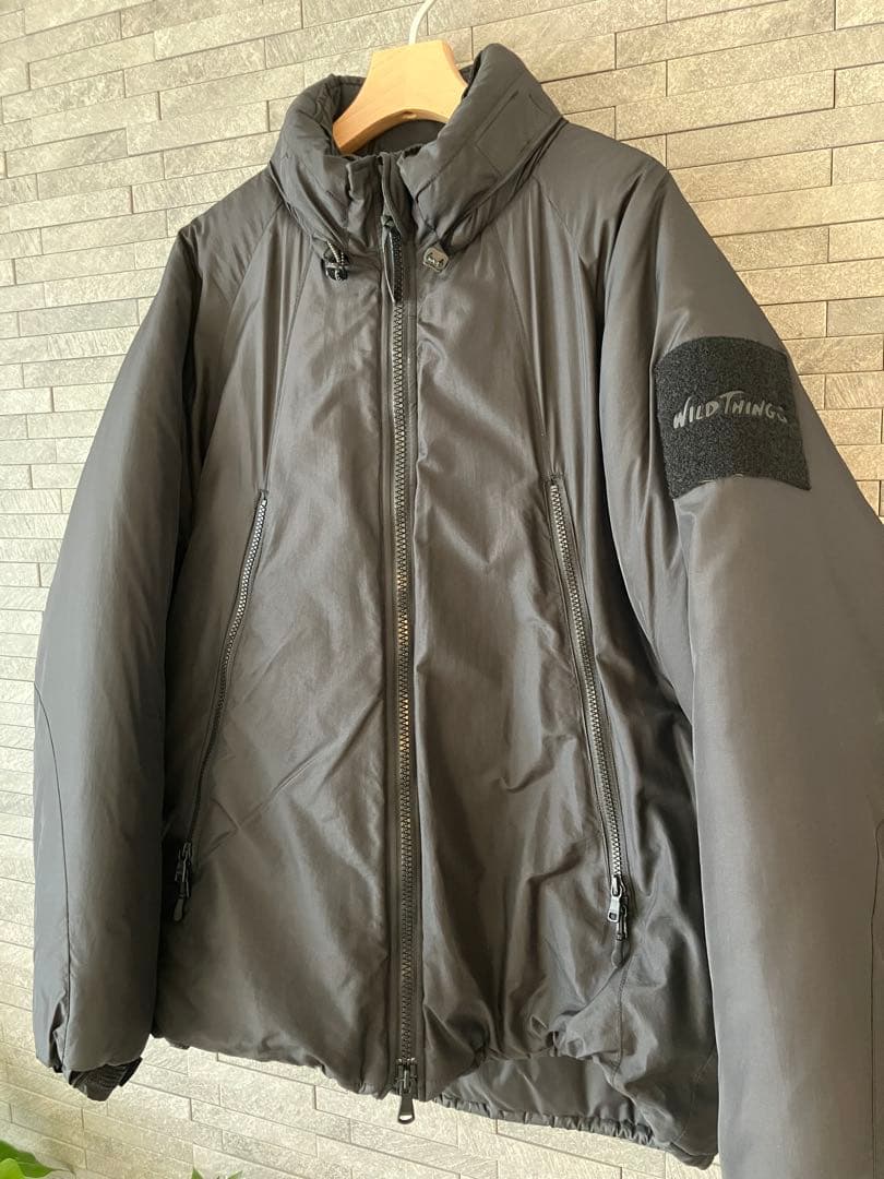 WILD THINGS ブラックダウンジャケット