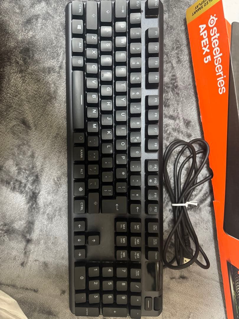 SteelSeries APEX 5 RGBキーボード 本体