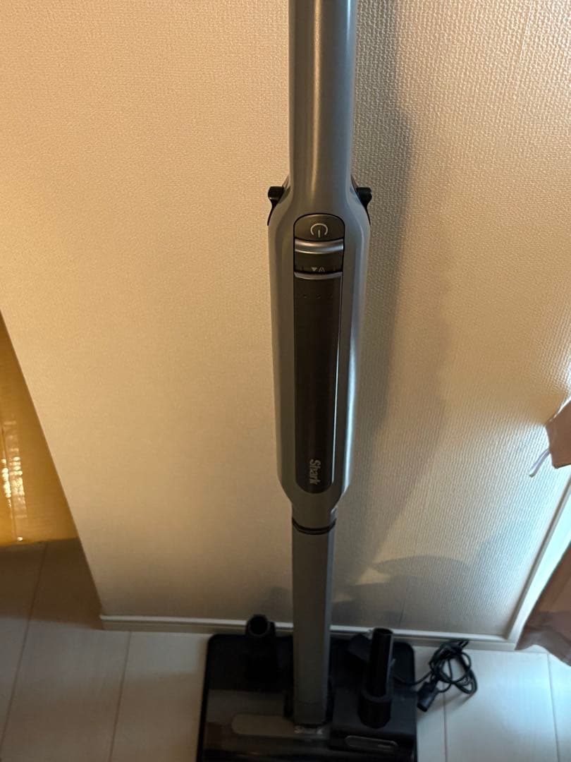 Shark CS100JGRスティッククリーナー 本体 グレー