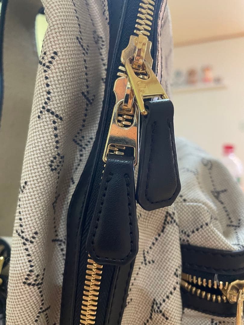 ステラマッカートニー　ファラベラ　581295　W84379740 Y00557