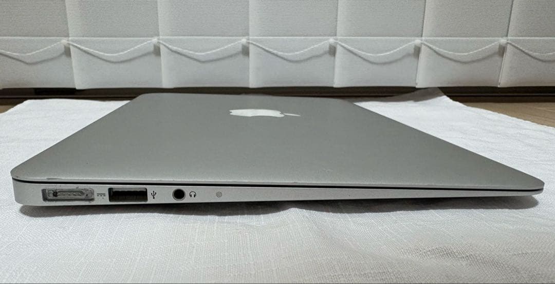 MacBook Air A1465 2012 初期化済