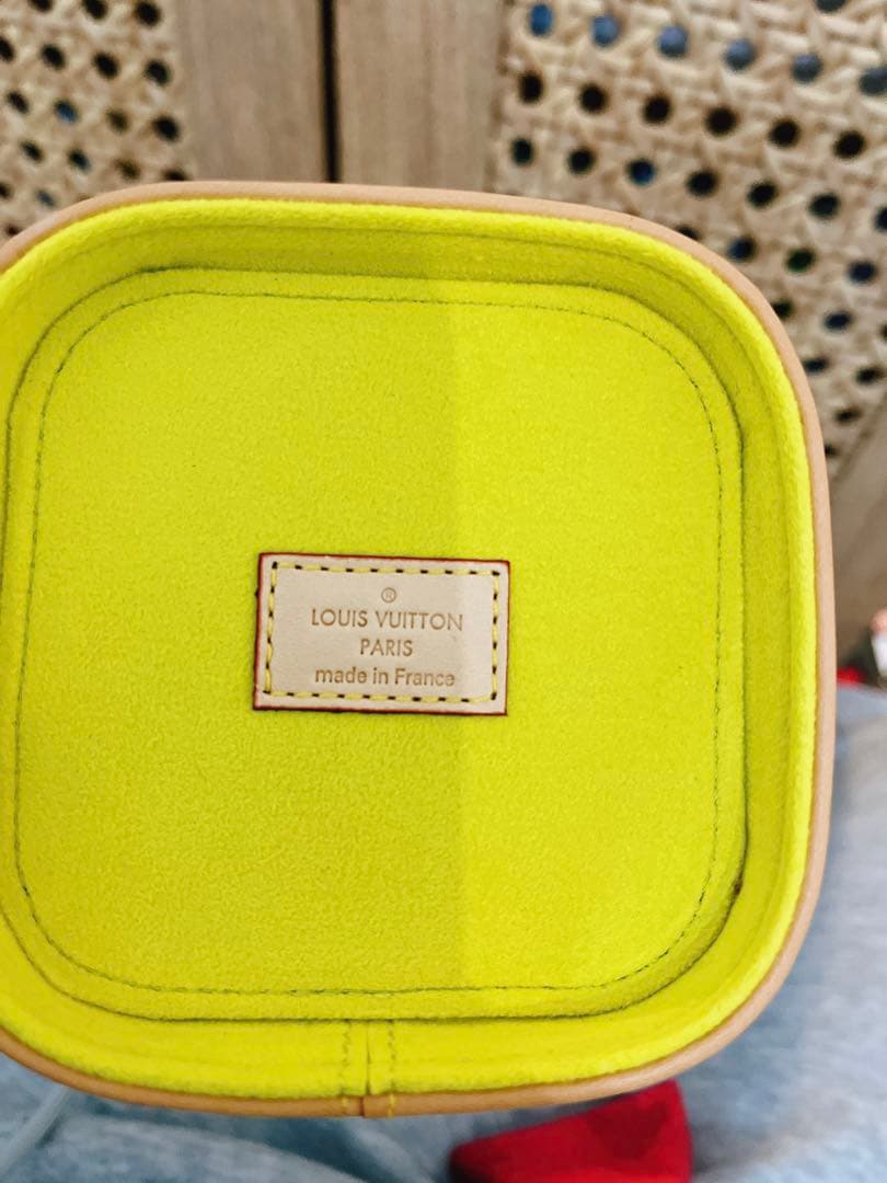 【正規品】Louis Vuitton ケース ブラウン/イエロー