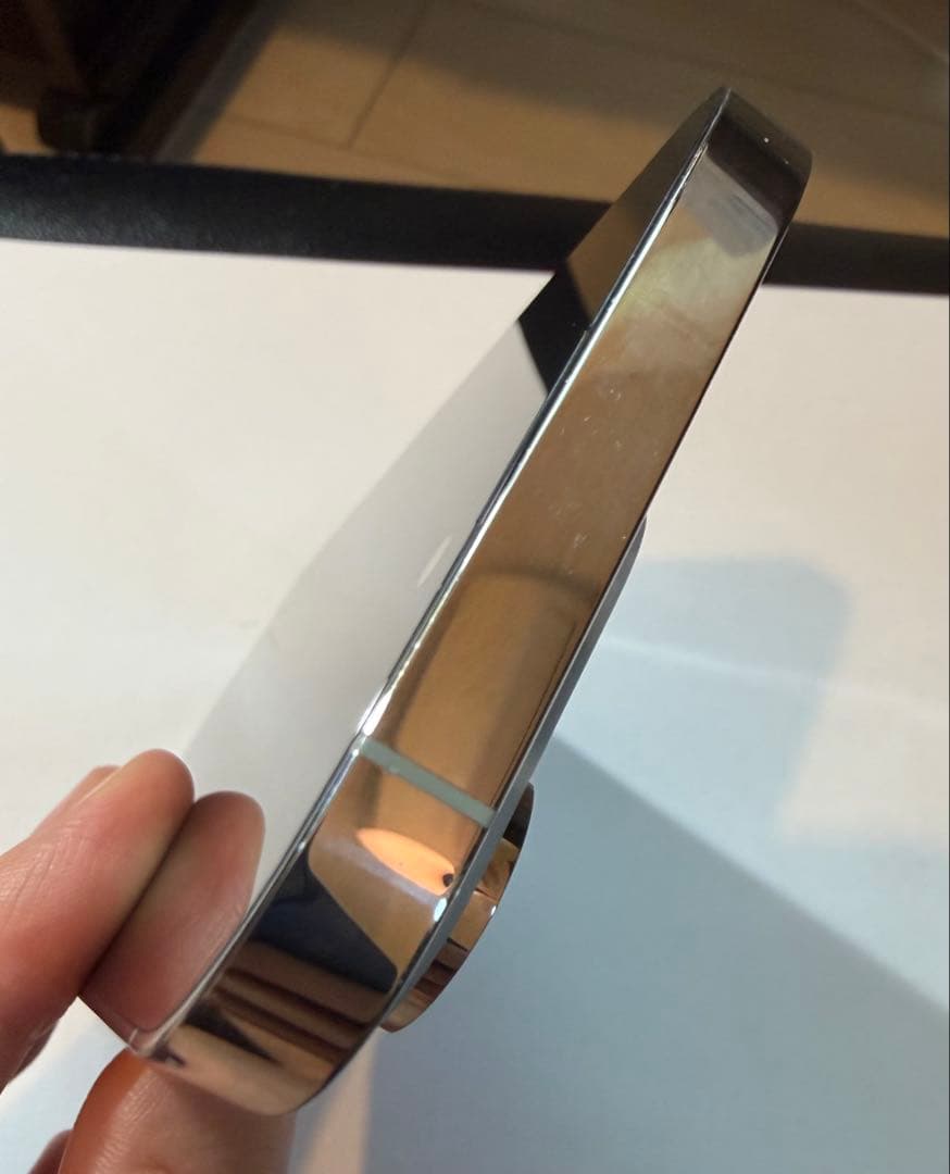 Apple iPhone 14 Pro本体 シルバー 128GB