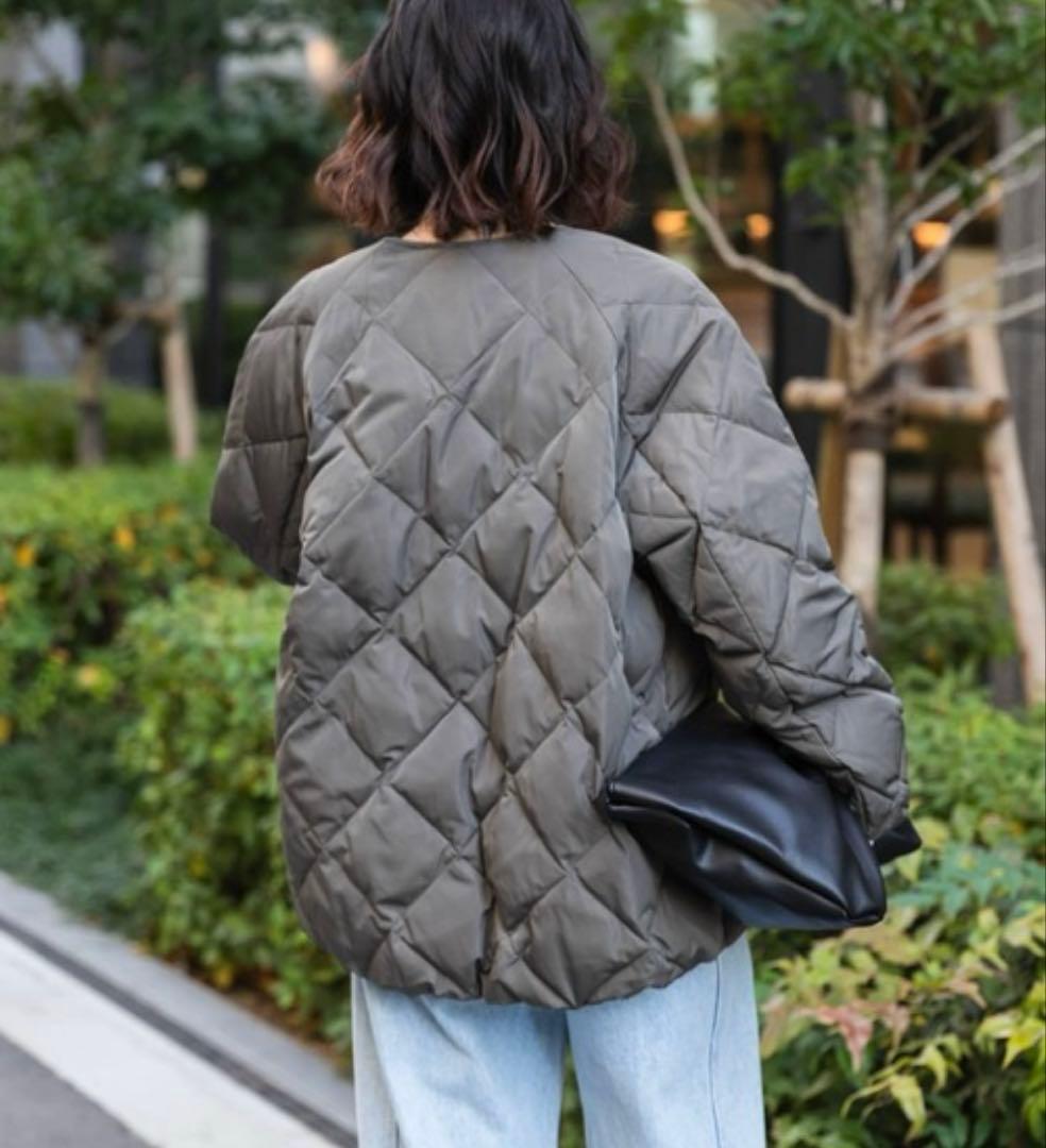 アーバンリサーチ　『WEB限定』コクーンキルティングダウン　カーキグレー