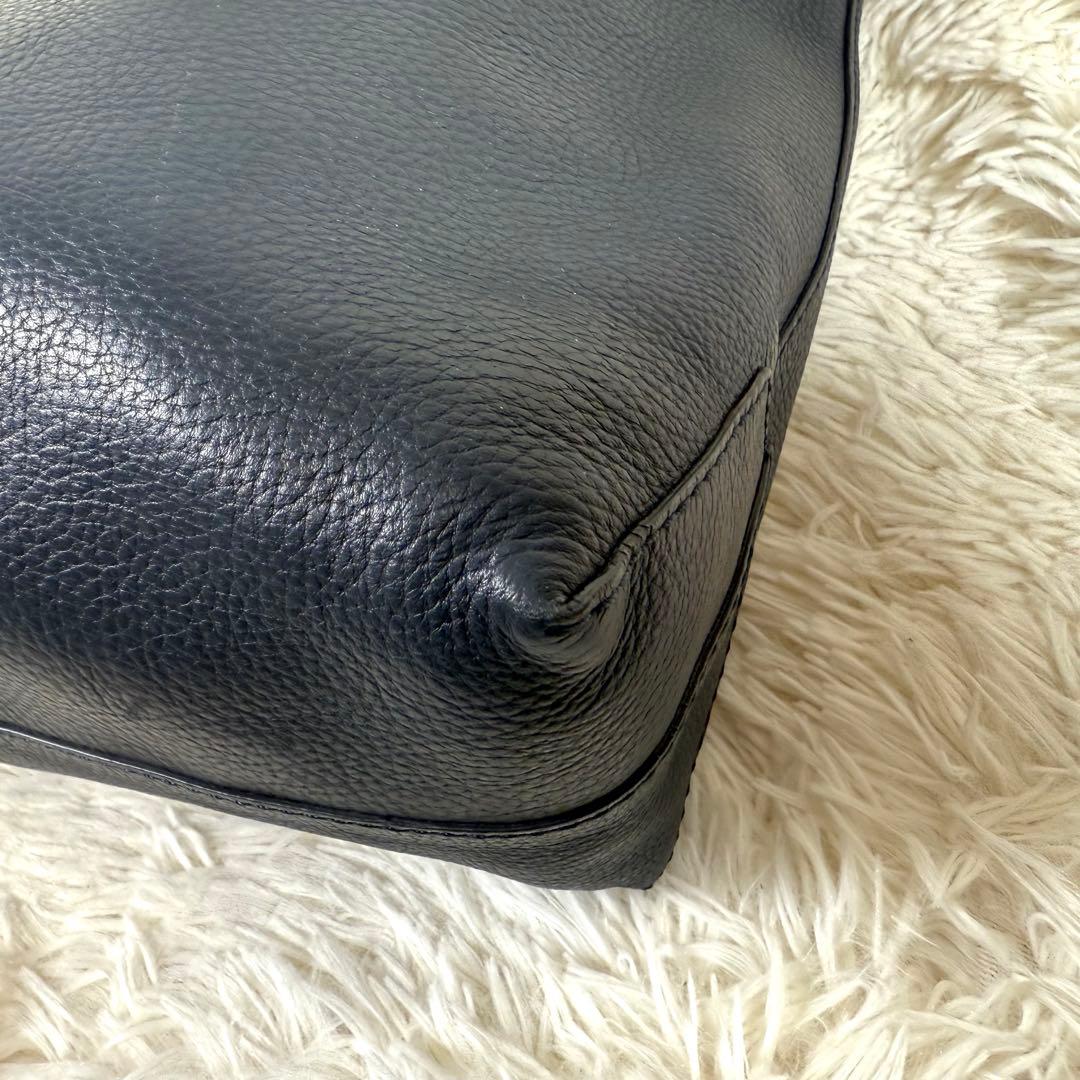 バーバリーブラックレーベル リバーシブル レザー トートバッグ A4可 通勤通学