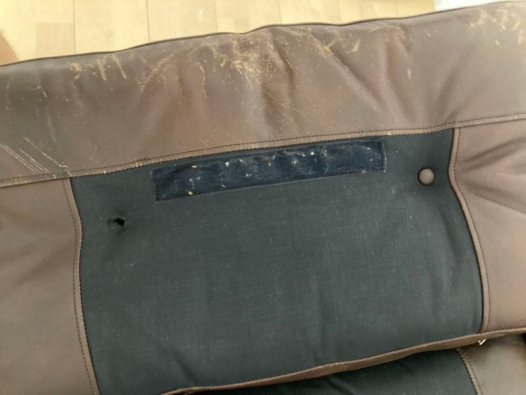 ヴィンテージレザーソファ