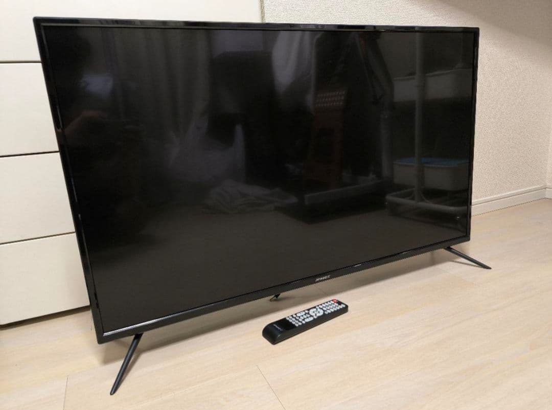 銀玉の狼　JAPANNEXT 43インチ JN-IPS4302TUHD