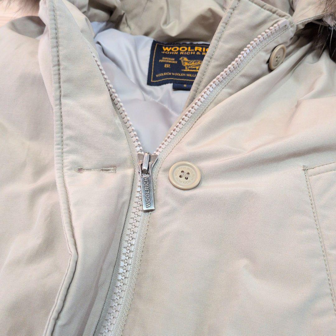 大特価✨ウールリッチ　ダウンジャケット　ベージュ　ファー　レディース　S