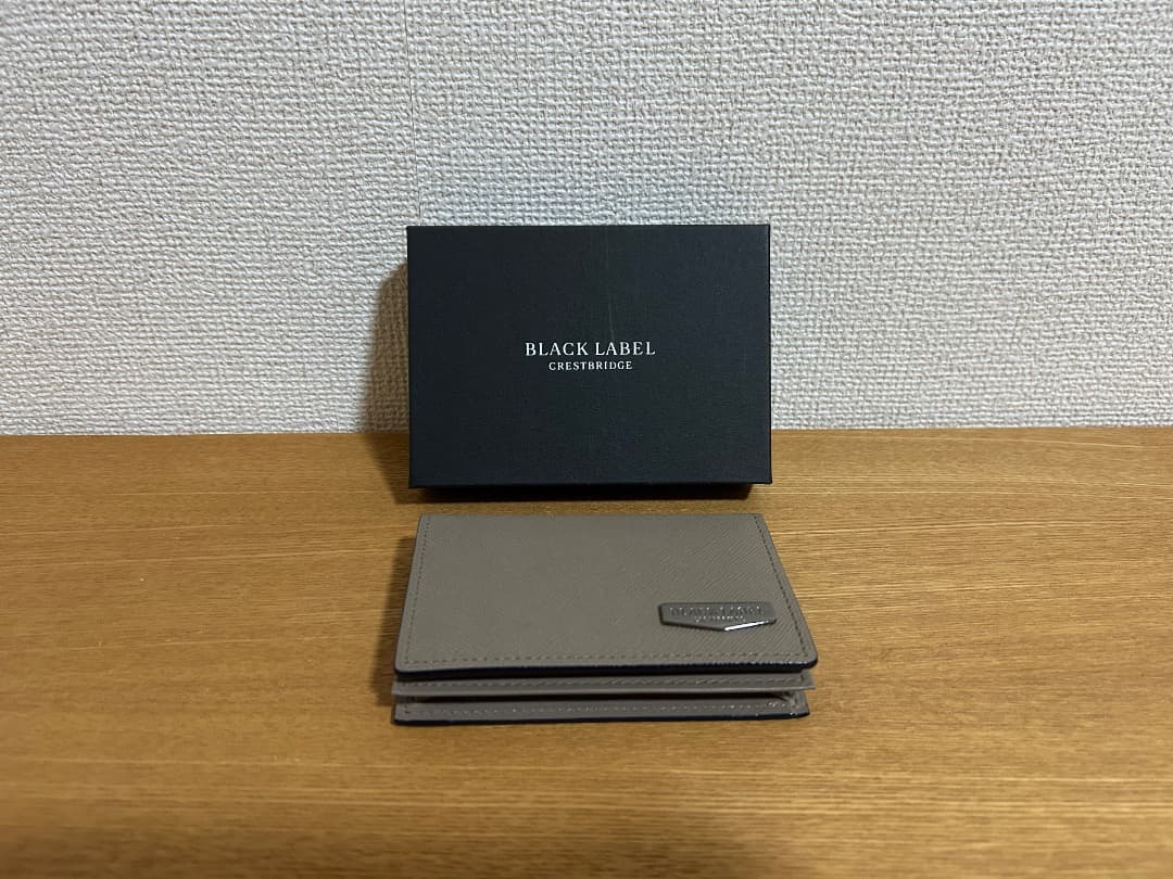 BLACK LABEL CRESTBRIDGE　カードケース
