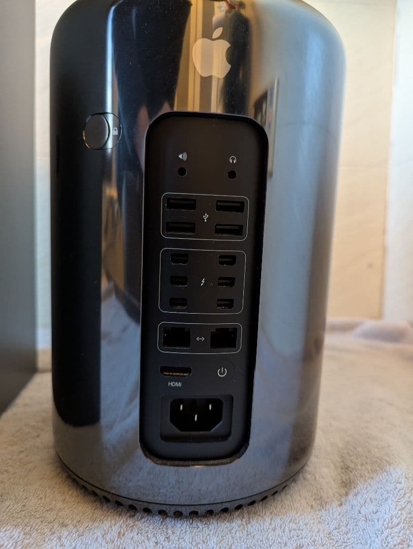 Macデスクトップ Mac Pro (Late 2013)