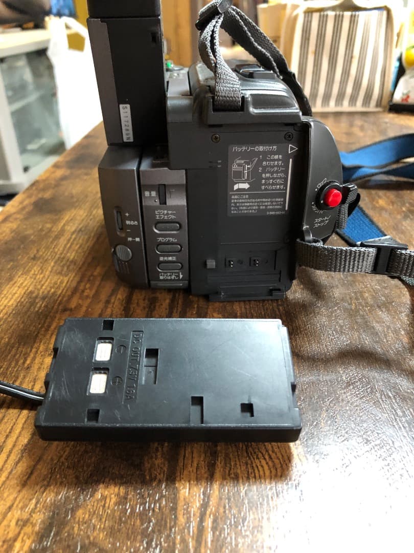 SONY CCD-TRV60 Hi8 動作品