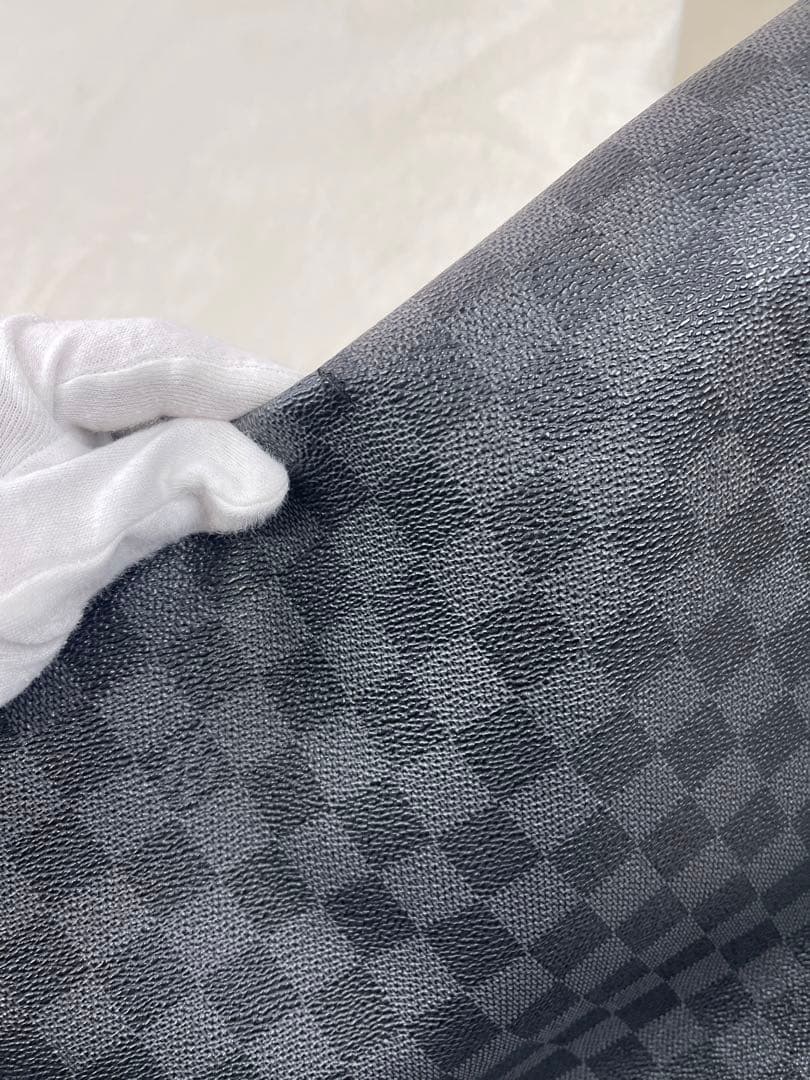 【使用感あり】LOUISVUITTON ルイヴィトン　グラフィット　ダニエルGM