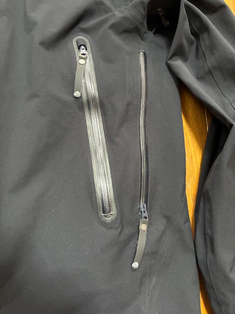 Mountain Hardwear　コヒージョンジャケット　L