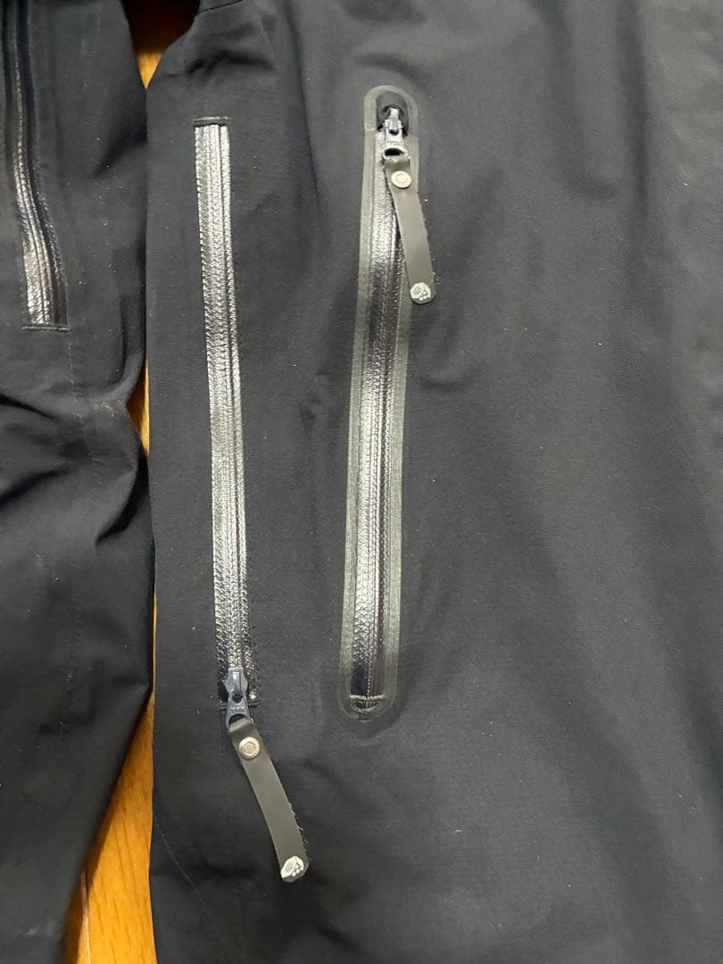 Mountain Hardwear　コヒージョンジャケット　L