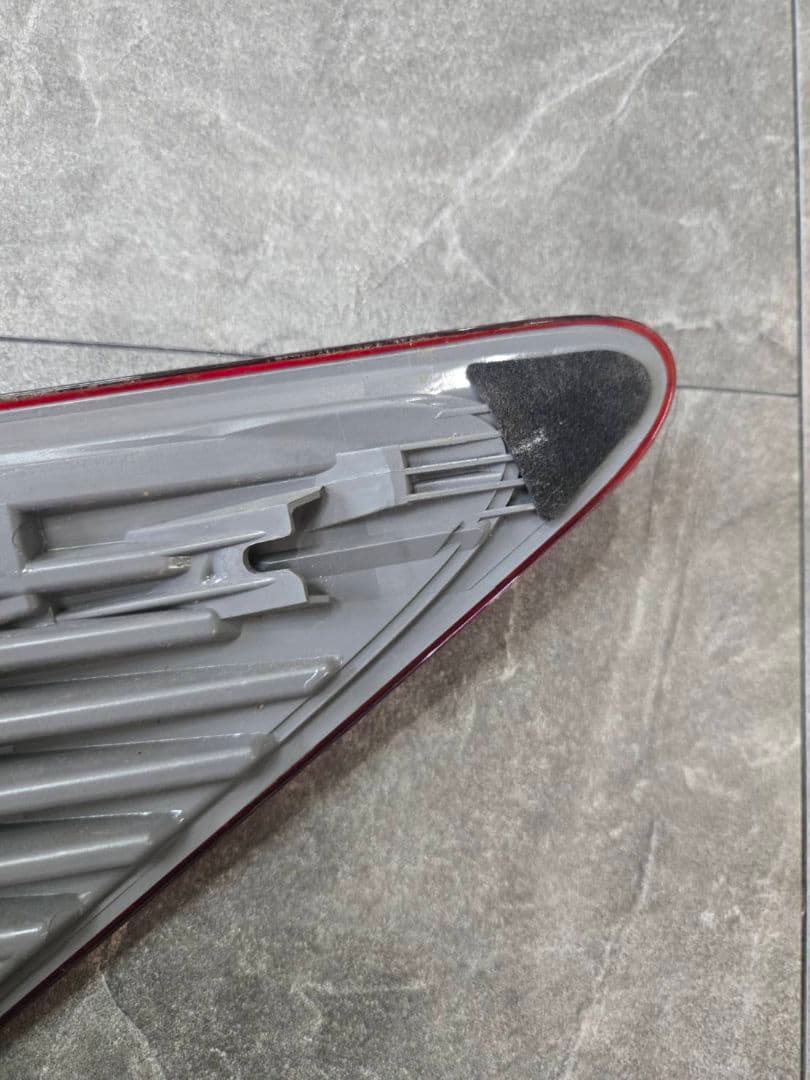 210系　トヨタ　クラウン　アスリート　テールランプ