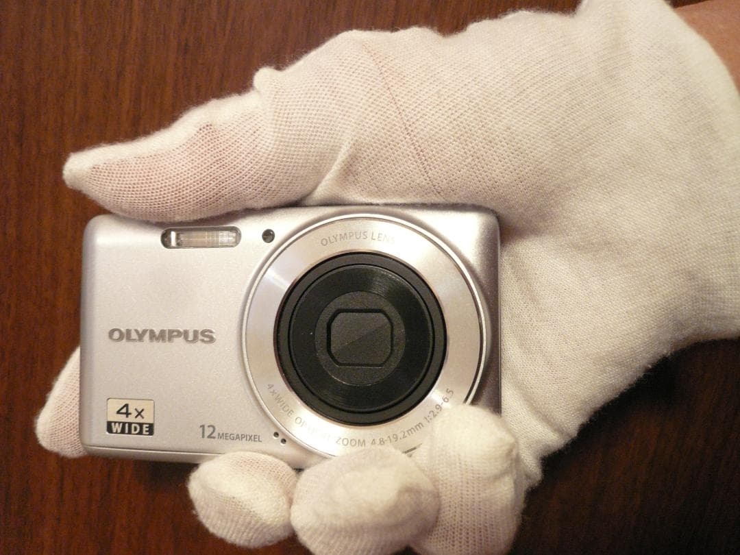 オリンパス VG-110⭐️美品⭕️実働品❤️小さいのに光学4倍1200万画素