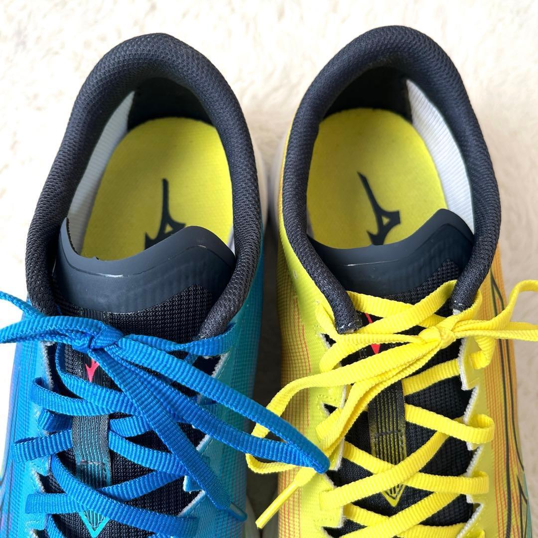 【美品】ミズノ ウエーブリベリオンフラッシュ 27cm