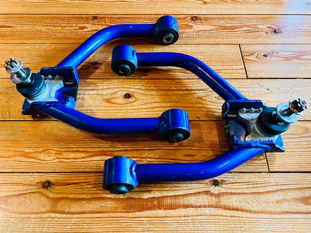 レクサス RC用 メーガン レーシング フロントアッパーアーム