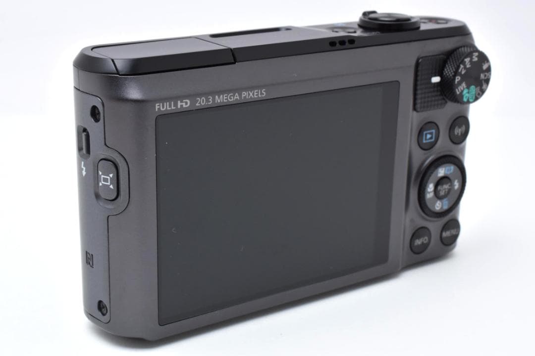 キャノン　Canon PowerShot SX720HS