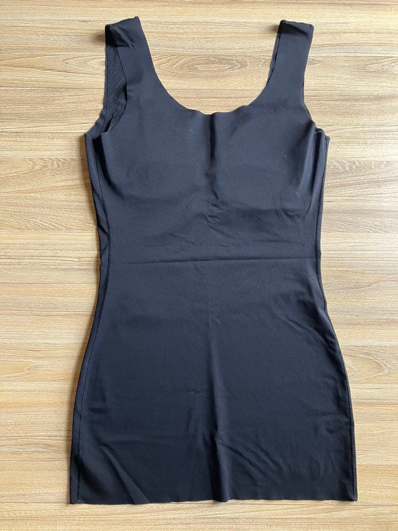 Grant E'One's ホルミーUブラトップ　（ブラックL）