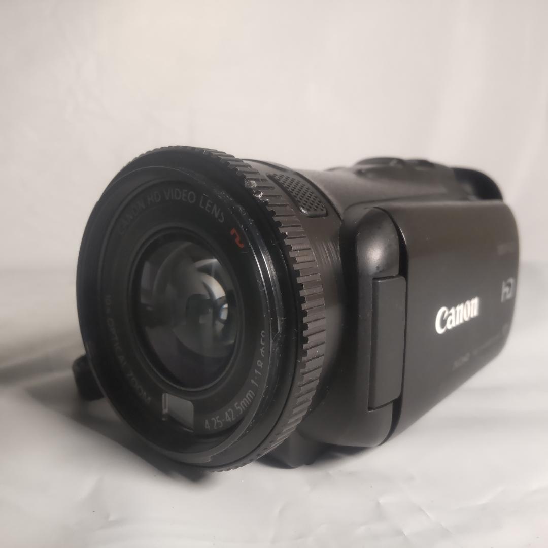 ビデオカメラ CANON ivis HFG20