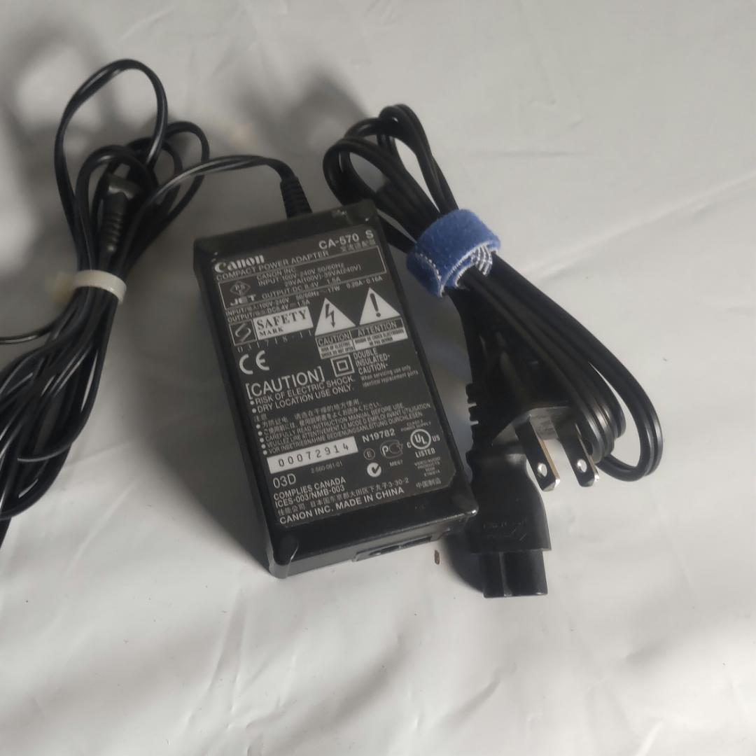 ビデオカメラ CANON ivis HFG20