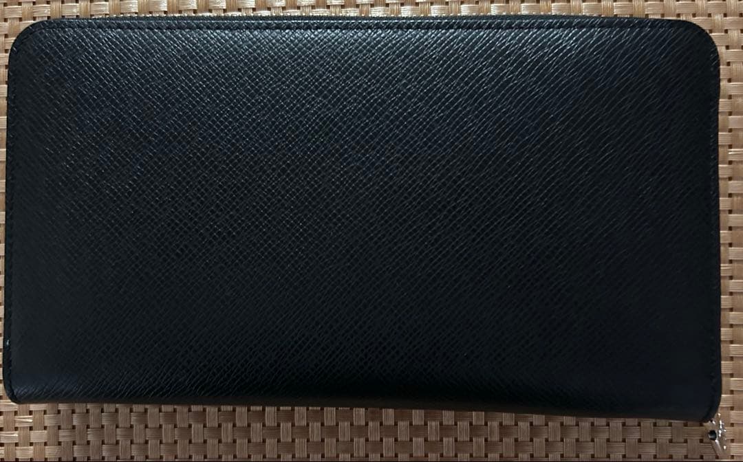 ルイヴィトン ジッピーオーガナイザーNM