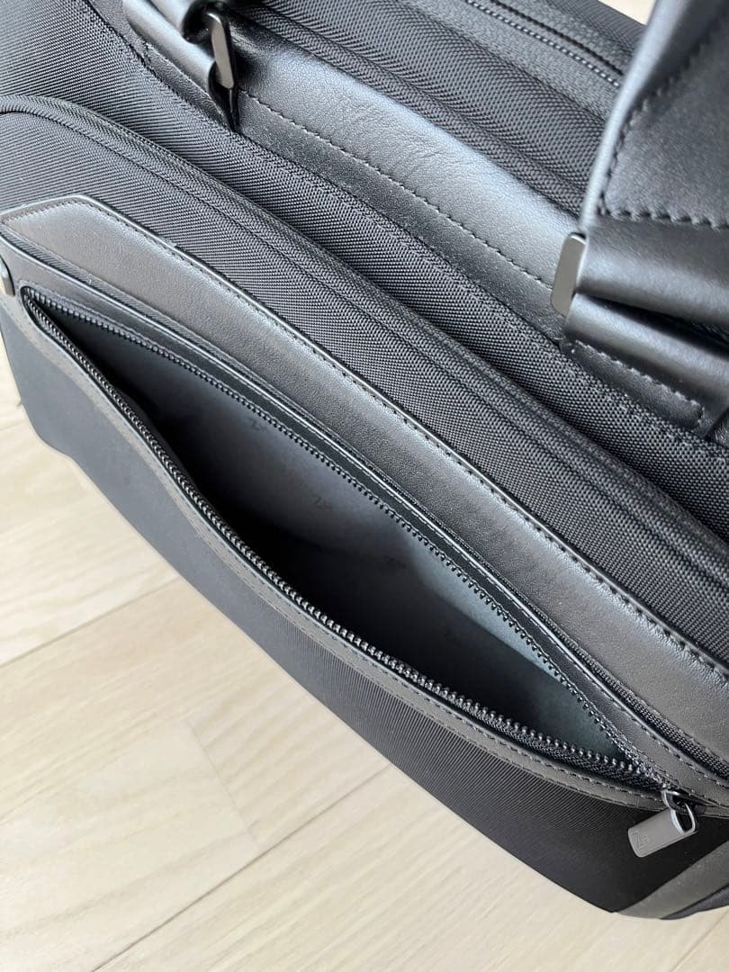 ZERO HALLIBURTON／ゼロハリバートン PRF 4 ビジネスバッグ