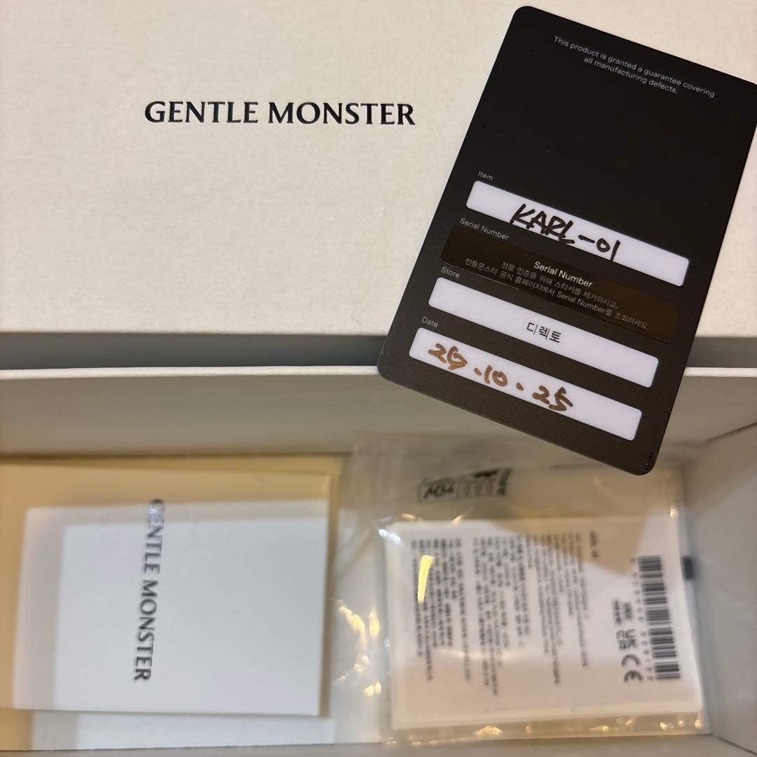 GENTLE MONSTER KARL-01 ブラック