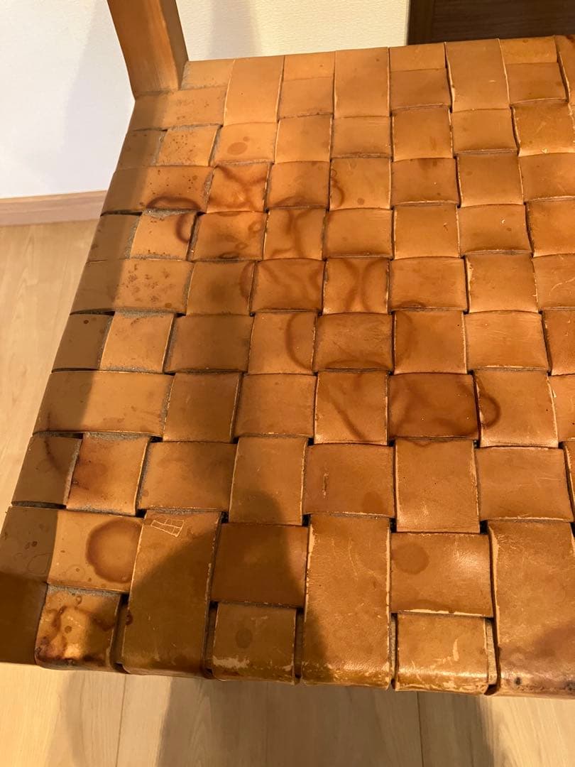 『なな様』北の住まい設計社　ラスティックアームチェア①