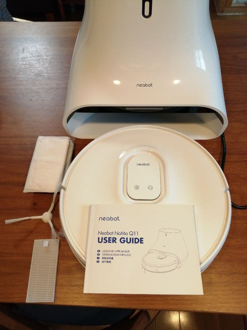 neabot Ｑ11お掃除ロボット　掃除　水拭き　自動吸引