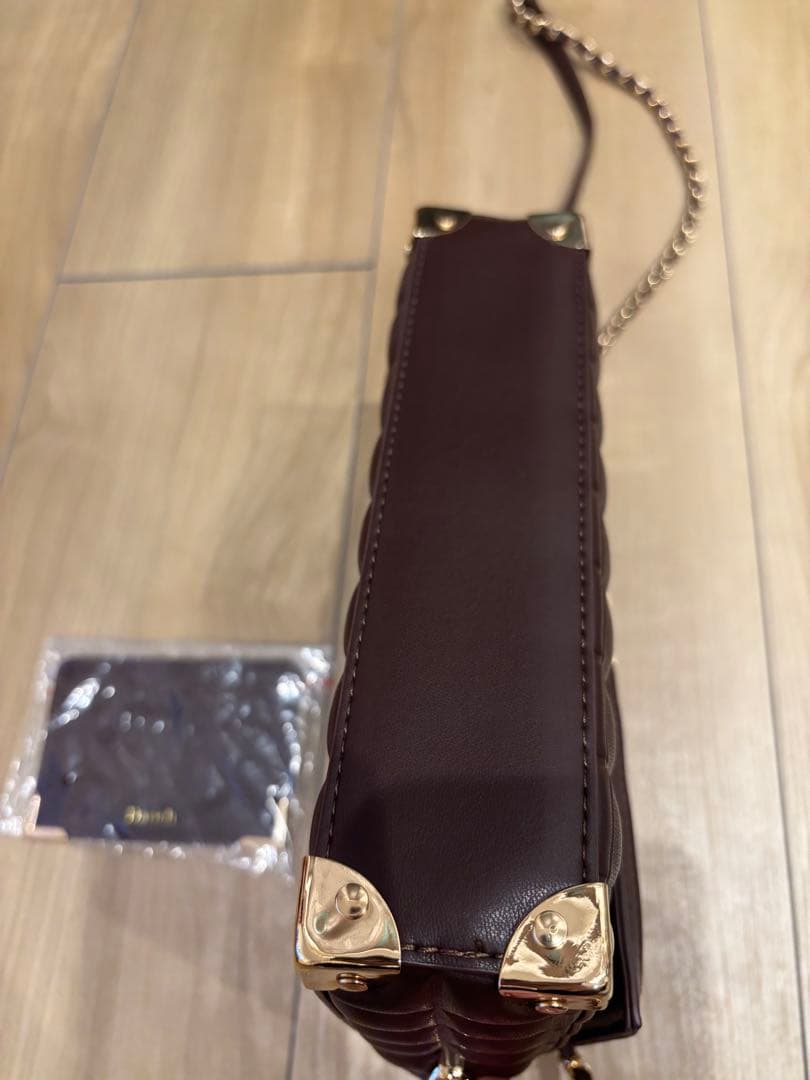 新品！未使用！ チョコレートキルトバッグ＆レザーカードケース