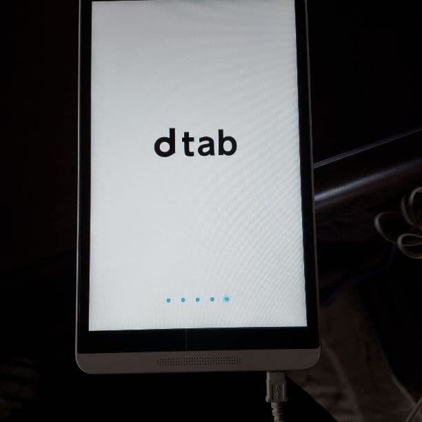 アンドロイド　タブレット